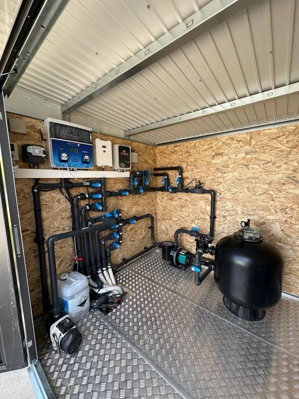 Système de filtration de piscine à Meylan