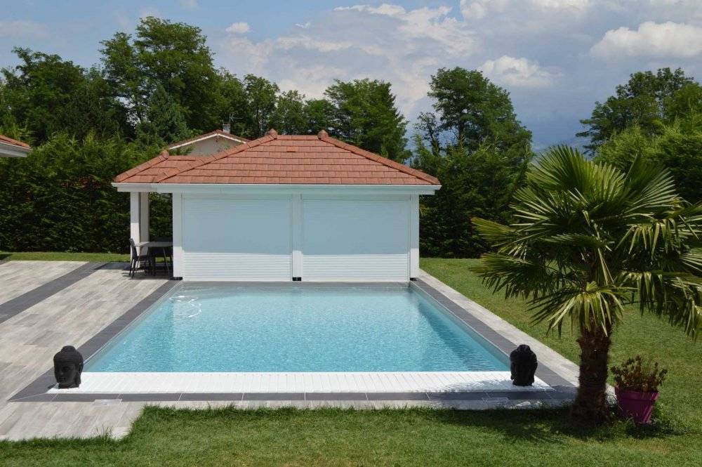 Piscine à Saint-Nazaire-Les-Eymes (2)